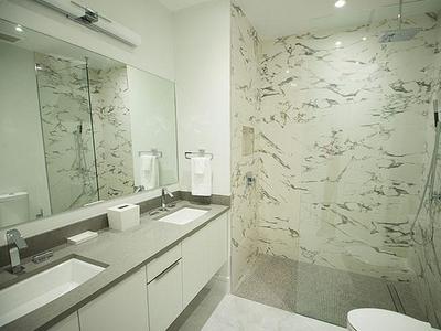 Condominium &middot; For rent &middot; 2 bedrooms